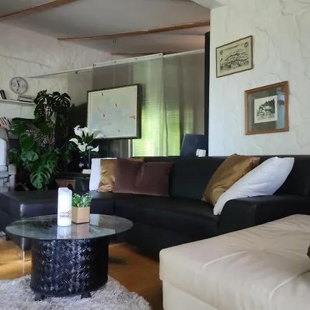 Bella Villa *